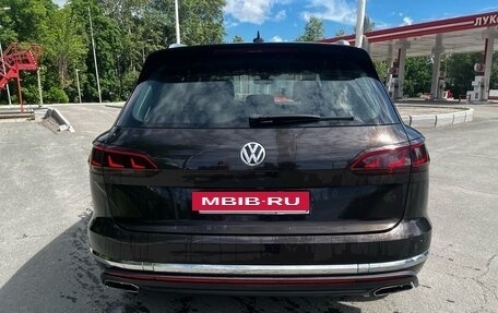 Volkswagen Touareg III, 2019 год, 3 600 000 рублей, 4 фотография