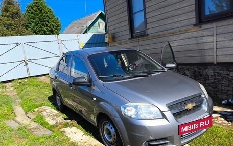 Chevrolet Aveo III, 2011 год, 530 000 рублей, 2 фотография