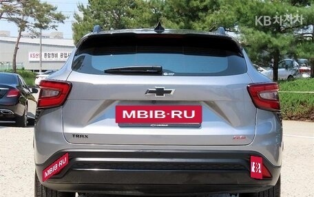 Chevrolet Trax, 2023 год, 1 410 000 рублей, 4 фотография