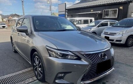 Lexus CT I рестайлинг, 2020 год, 1 078 000 рублей, 6 фотография