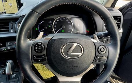 Lexus CT I рестайлинг, 2020 год, 1 078 000 рублей, 12 фотография