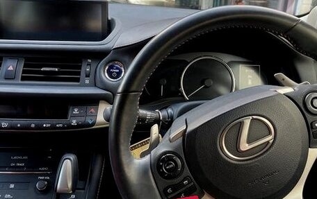 Lexus CT I рестайлинг, 2020 год, 1 078 000 рублей, 10 фотография