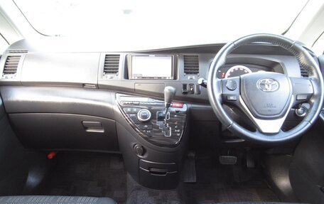 Toyota ISis I, 2016 год, 988 000 рублей, 10 фотография