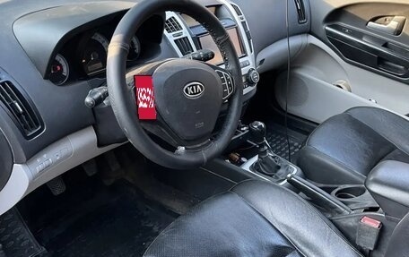 KIA cee'd I рестайлинг, 2008 год, 650 000 рублей, 10 фотография