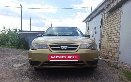 Daewoo Nexia I рестайлинг, 2010 год, 240 000 рублей, 3 фотография