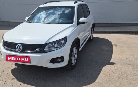 Volkswagen Tiguan I, 2014 год, 1 350 000 рублей, 2 фотография