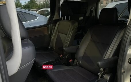 Toyota Esquire I, 2015 год, 1 520 000 рублей, 8 фотография