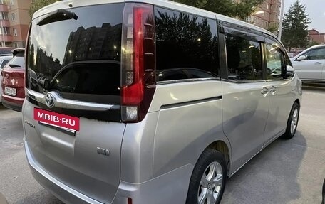 Toyota Esquire I, 2015 год, 1 520 000 рублей, 6 фотография