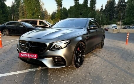 Mercedes-Benz E-Класс AMG, 2017 год, 7 000 000 рублей, 2 фотография