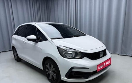 Honda Fit, 2022 год, 1 117 000 рублей, 3 фотография