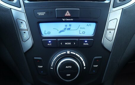 Hyundai Santa Fe III рестайлинг, 2013 год, 1 629 000 рублей, 11 фотография