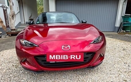 Mazda MX-5, 2023 год, 2 880 000 рублей, 2 фотография