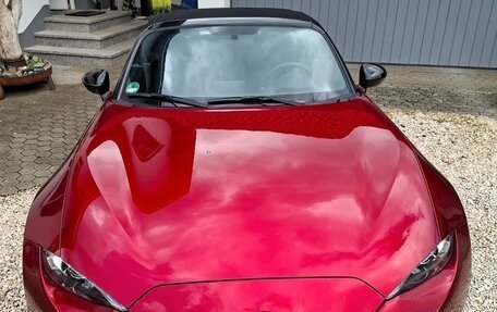Mazda MX-5, 2023 год, 2 880 000 рублей, 10 фотография