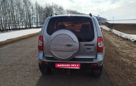 Chevrolet Niva I рестайлинг, 2016 год, 580 000 рублей, 4 фотография