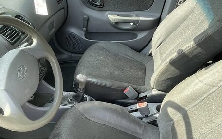 Hyundai Accent II, 2008 год, 220 000 рублей, 8 фотография
