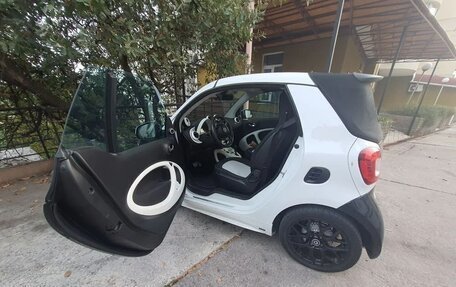 Smart Fortwo III, 2017 год, 2 500 000 рублей, 15 фотография