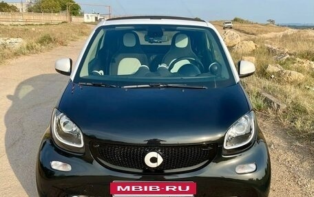 Smart Fortwo III, 2017 год, 2 500 000 рублей, 4 фотография