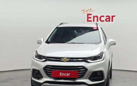 Chevrolet Trax, 2020 год, 1 220 000 рублей, 2 фотография