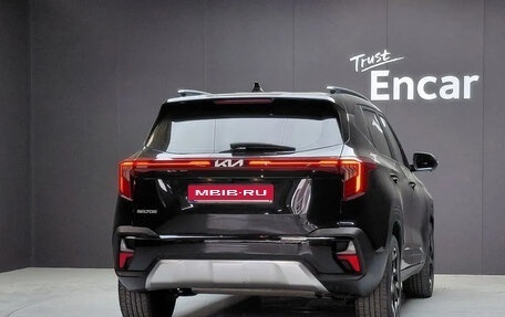 KIA Seltos I, 2023 год, 1 800 000 рублей, 4 фотография