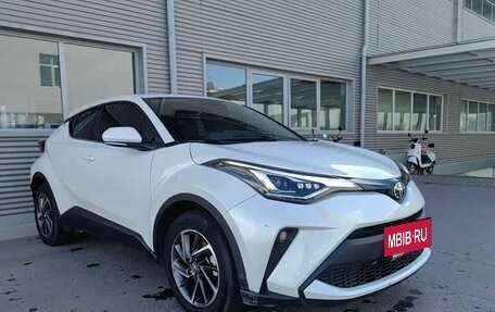 Toyota C-HR I рестайлинг, 2022 год, 1 655 000 рублей, 2 фотография