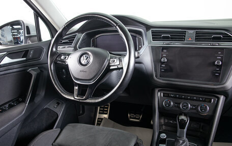 Volkswagen Tiguan II, 2020 год, 3 349 000 рублей, 12 фотография