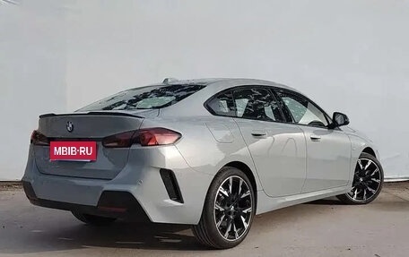 BMW 2 серия, 2026 год, 3 600 000 рублей, 3 фотография
