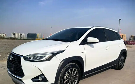 Toyota Yaris XP150 рестайлинг, 2022 год, 1 435 002 рублей, 2 фотография