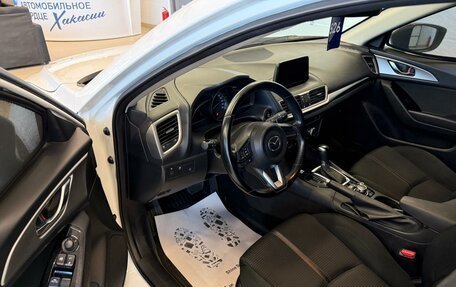Mazda 3, 2018 год, 1 699 000 рублей, 10 фотография