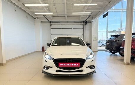 Mazda 3, 2018 год, 1 699 000 рублей, 9 фотография