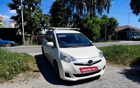 Toyota Ractis II, 2012 год, 900 000 рублей, 2 фотография