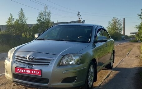 Toyota Avensis III рестайлинг, 2008 год, 635 000 рублей, 1 фотография