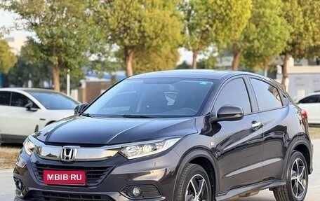 Honda Vezel, 2021 год, 1 280 000 рублей, 1 фотография