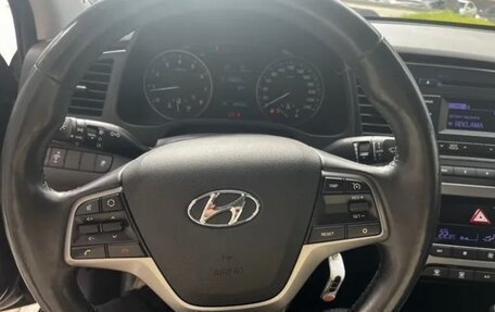 Hyundai Elantra VI рестайлинг, 2018 год, 1 450 000 рублей, 5 фотография