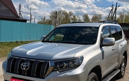 Toyota Land Cruiser Prado 150 рестайлинг 2, 2020 год, 6 500 000 рублей, 2 фотография