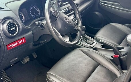 Hyundai Kona I, 2019 год, 2 370 000 рублей, 22 фотография