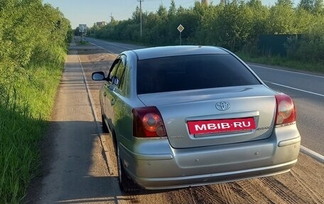 Toyota Avensis III рестайлинг, 2008 год, 635 000 рублей, 2 фотография