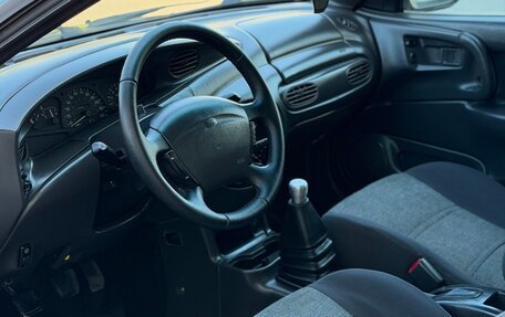Ford Escort (North America) III, 2001 год, 280 000 рублей, 16 фотография