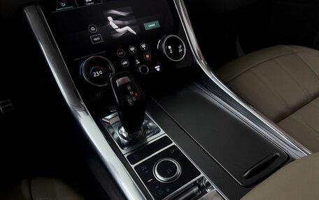 Land Rover Range Rover Sport II, 2018 год, 5 500 000 рублей, 19 фотография