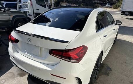 Mercedes-Benz A-Класс, 2022 год, 1 513 000 рублей, 3 фотография