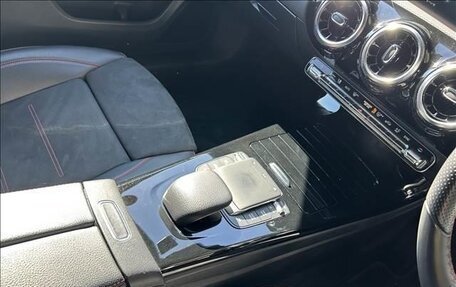 Mercedes-Benz A-Класс, 2022 год, 1 513 000 рублей, 15 фотография