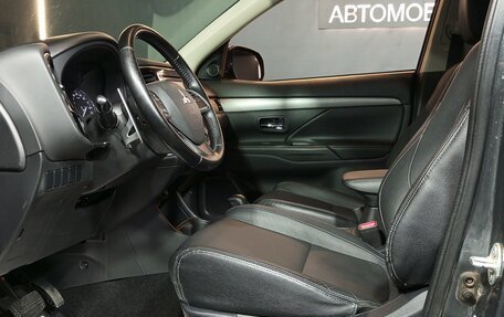 Mitsubishi Outlander III рестайлинг 3, 2014 год, 1 420 000 рублей, 7 фотография