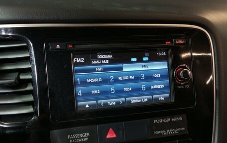 Mitsubishi Outlander III рестайлинг 3, 2014 год, 1 420 000 рублей, 12 фотография