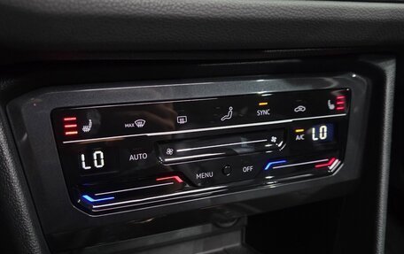 Volkswagen Tiguan II, 2022 год, 3 340 000 рублей, 7 фотография