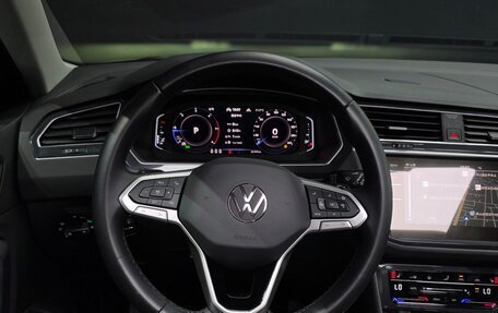 Volkswagen Tiguan II, 2022 год, 3 340 000 рублей, 22 фотография