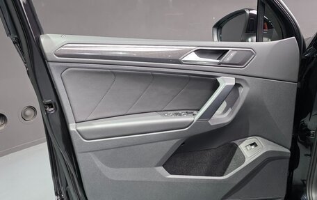 Volkswagen Tiguan II, 2022 год, 3 340 000 рублей, 16 фотография