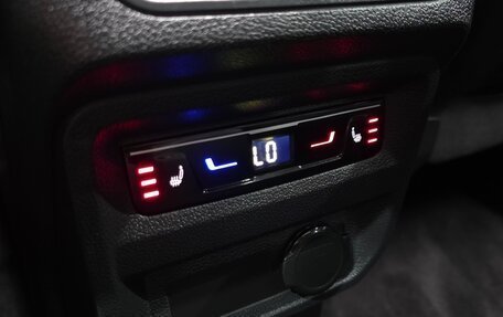Volkswagen Tiguan II, 2022 год, 3 340 000 рублей, 27 фотография