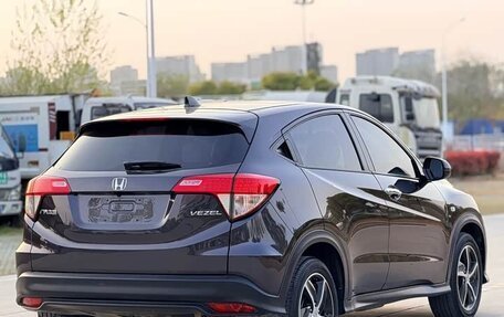 Honda Vezel, 2021 год, 1 280 000 рублей, 4 фотография
