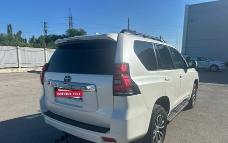 Toyota Land Cruiser Prado 150 рестайлинг 2, 2021 год, 5 523 000 рублей, 3 фотография
