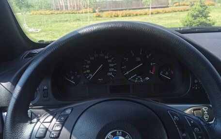 BMW 5 серия, 2001 год, 450 000 рублей, 15 фотография