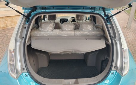 Nissan Leaf I, 2016 год, 900 000 рублей, 13 фотография